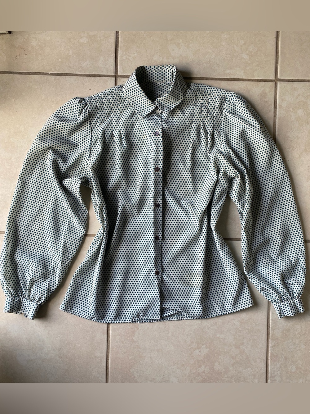 Vintage Bishop Sleeve Blouse Green Micro-square Geometric Pattern - Picture 2 of 3